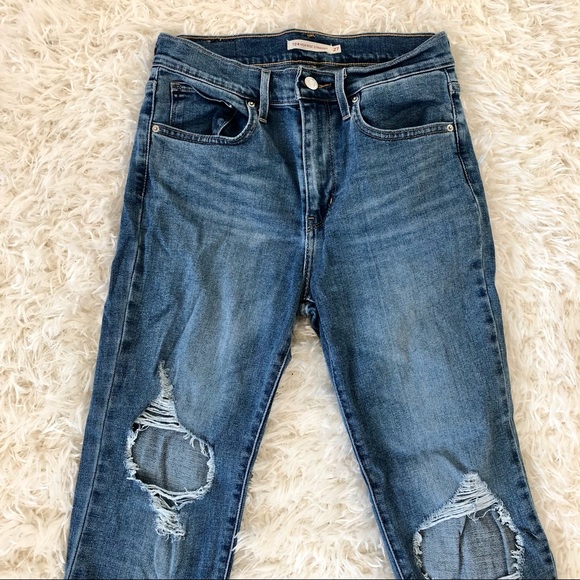 Levi’s 724 High Rise Straight - Picture 2 of 4